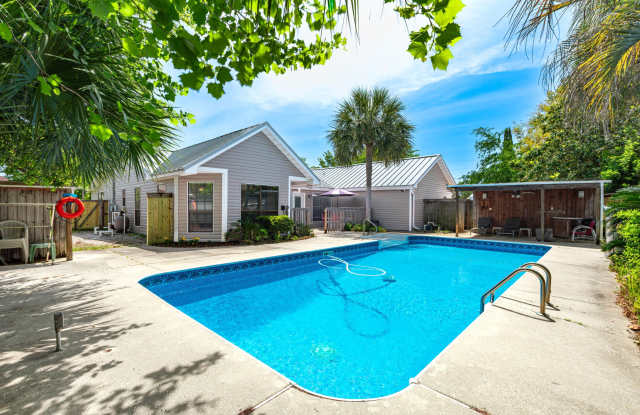 301 Cypress Street