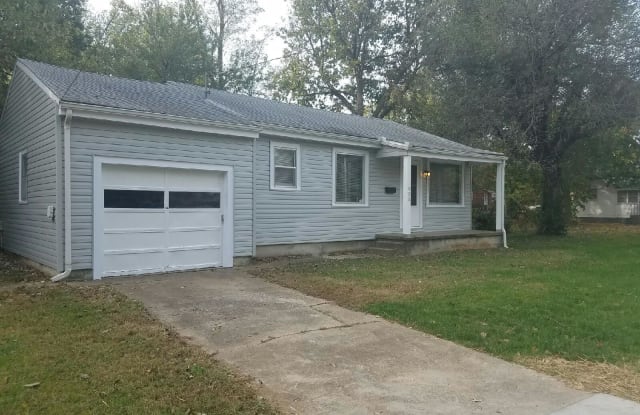 306 W Portland St - 306 West Portland Street, Springfield, MO 65807