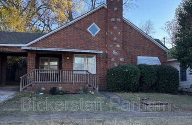 Photo of 3702 3rd Ave