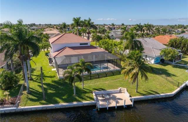 3101 SW 26th Place