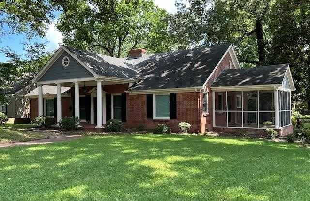 3411 CENTRAL