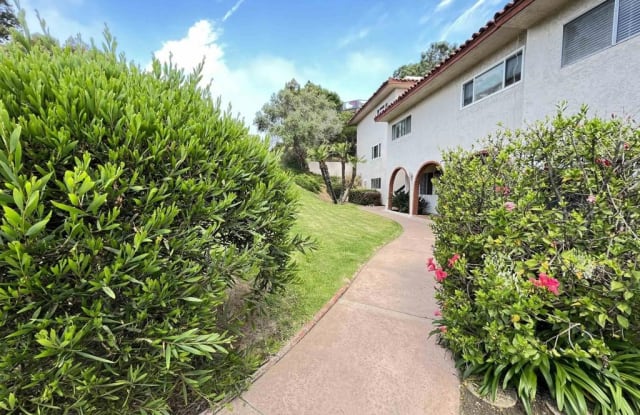 2582 Del Mar Heights Road - 2582 Del Mar Heights Road, San Diego, CA 92014