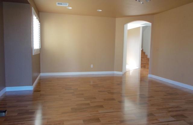 Beautiful 3-Bedroom Two-Story Home in Well Maintained HOA Community