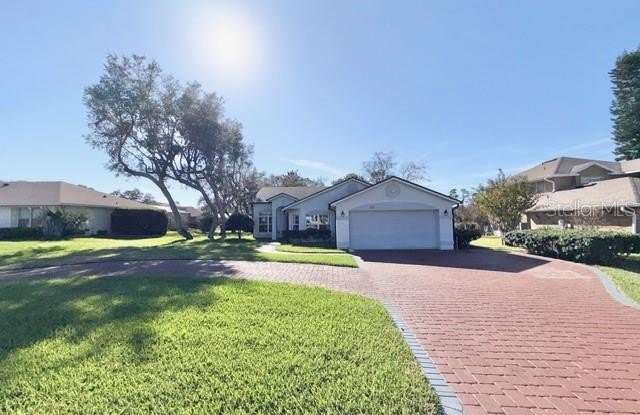 Photo of 319 GREEN REED ROAD