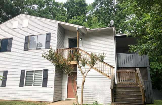 Photo of 1722 Hunters Trail