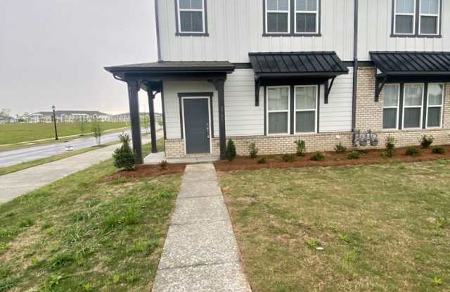 End Unit Townhouse in Terraces at Farmington