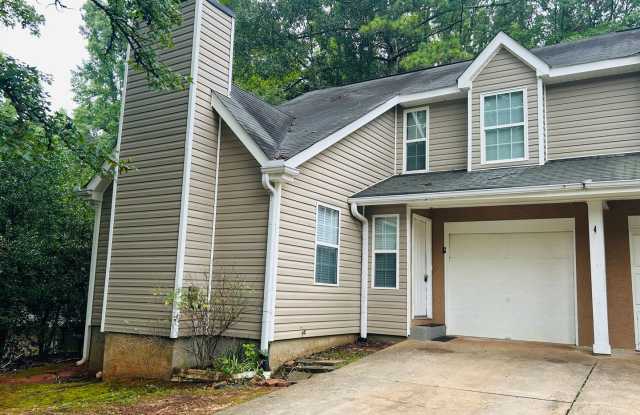 Welcome home! Great location! 2 bed, 1.5 bath, large kitchen, parking for 2, lots of privacy, W/D hookups, must see!
