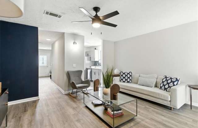 1524 Springleaf Circle SE