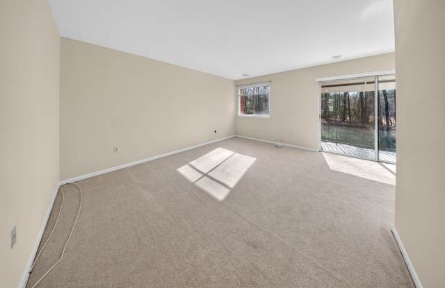 3364 Hewitt Avenue - 301#301