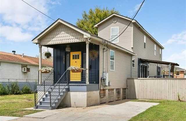 3429 CLARA Street