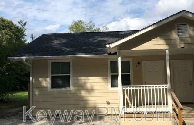 1120 Dodge Lane