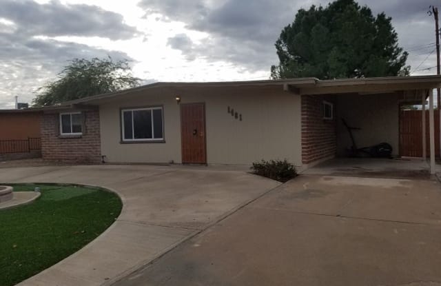 1461 W GARDNER ST - 1461 West Gardner Lane, Tucson, AZ 85705