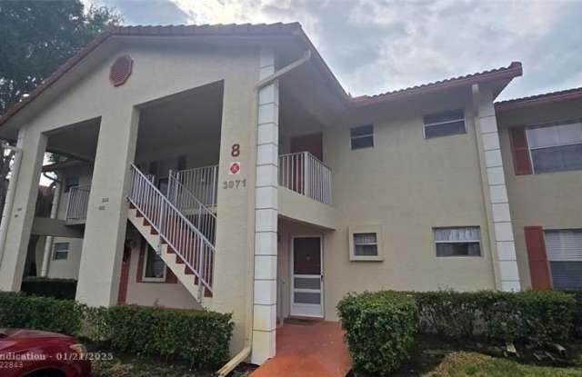 Photo of 3071 Holiday Springs Blvd