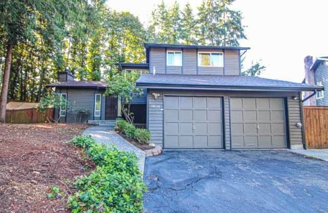 Photo of 17630 17th Dr SE