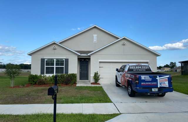 NOT READY FOR SHOWING OR MOVE IN UNTIL 08/15/2026!!!! Oak Hill Plantation - 4/2/2 *Won't Last!*
