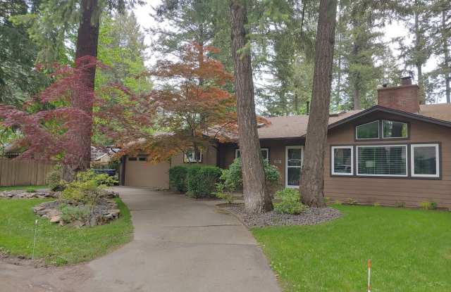 10290 Fairway Dr. - 10290 North Fairway Drive, Hayden Lake, ID 83835