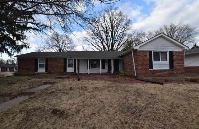 2105 Somerset Drive - 2105 Somerset Drive, St. Louis County, MO 63033