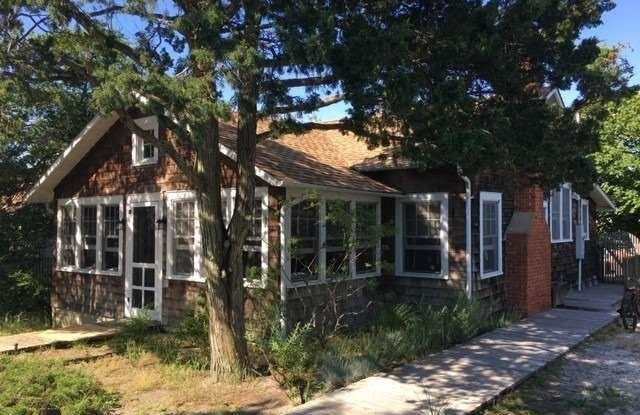 97 Bungalow