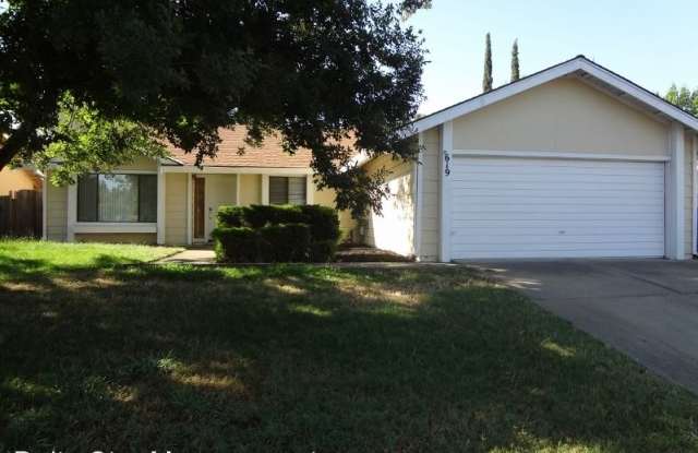 619 WILLOW CREEK DRIVE