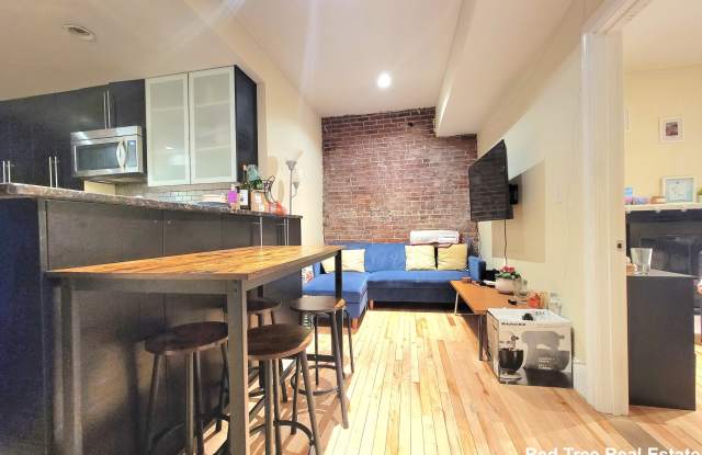 1203 Beacon St