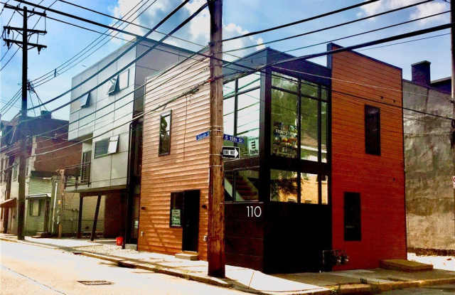 110 S 15th St