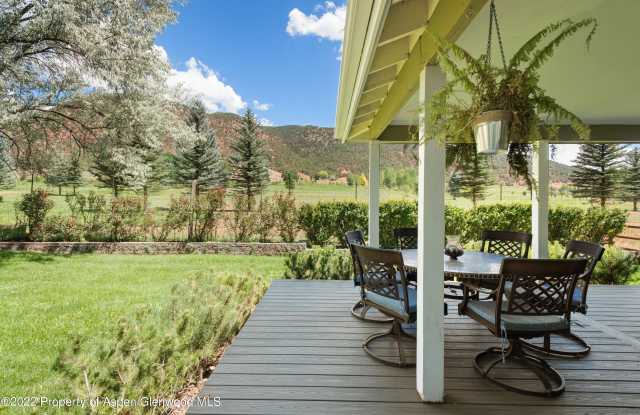 Photo of 965 Lupine Circle