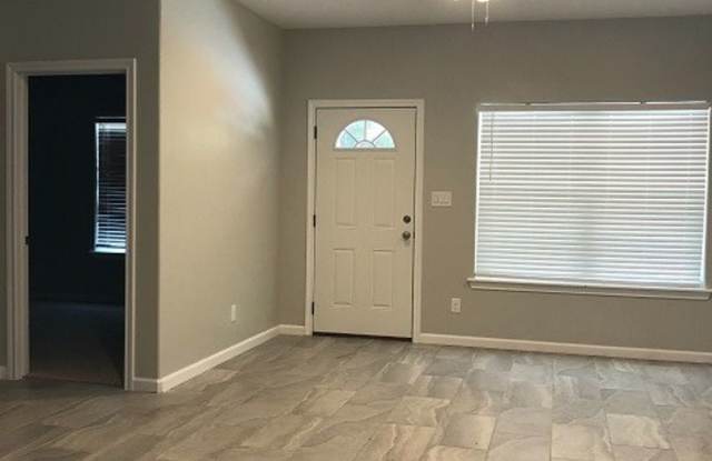 3 Bedroom, 3 Bathroom Home! photos photos