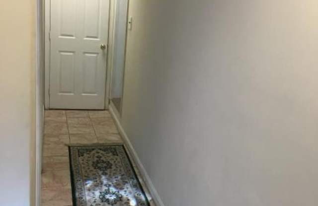 9425 Rockville Pike