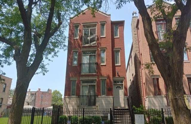 4314 S Saint Lawrence Avenue - 4314 South Saint Lawrence Avenue, Chicago, IL 60653