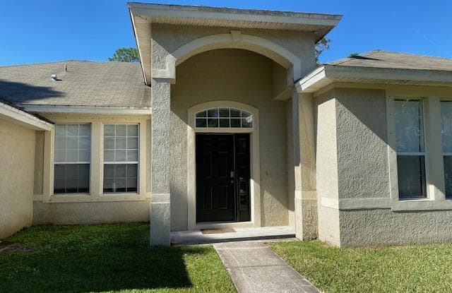 572 NW Geiger Court - 572 Geiger Court Northwest, Palm Bay, FL 32907