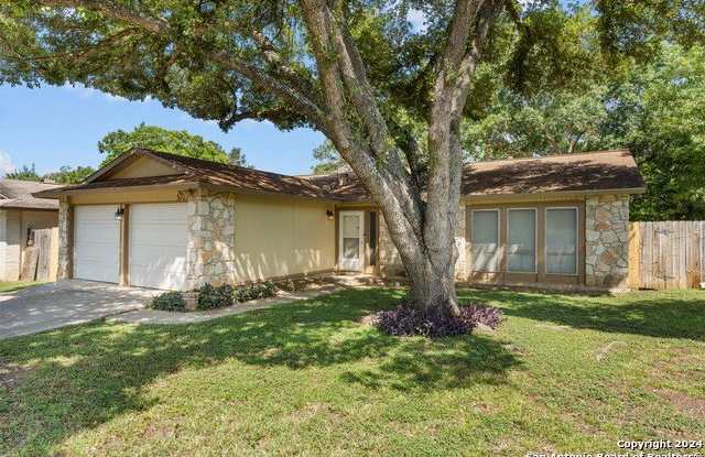 5723 FORT CLINTON ST