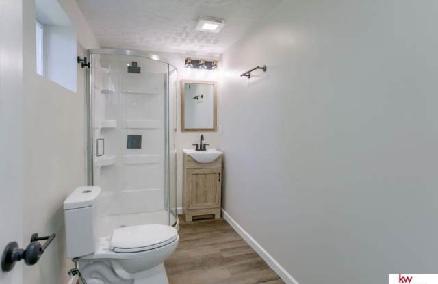 Photo of 3304 Redick Ave