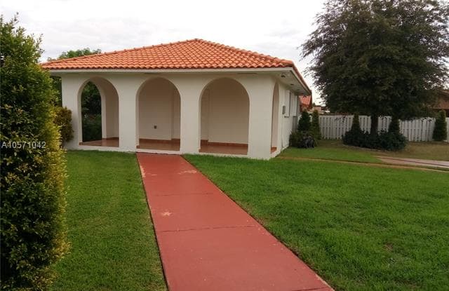 2911 SW 134th Ave - 2911 Southwest 134th Avenue, Tamiami, FL 33175