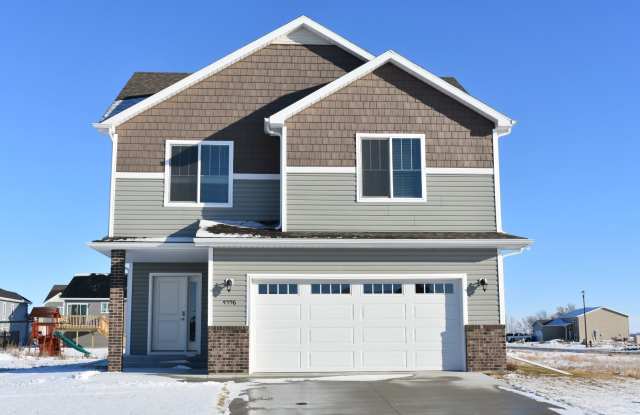 Photo of 3 Bed 3 Bath