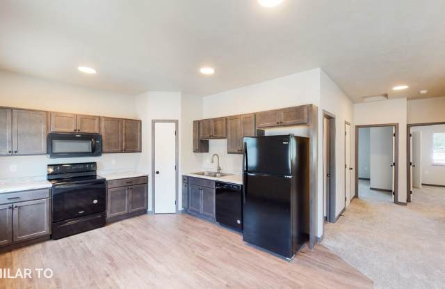District 42 Apartments (IA-SC-D42) (Foxtrot)