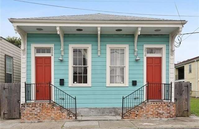 2010 ST ANDREW Street