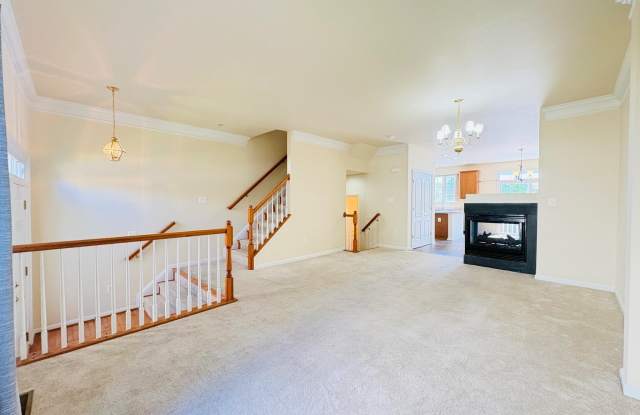 4651 CARISBROOKE Lane