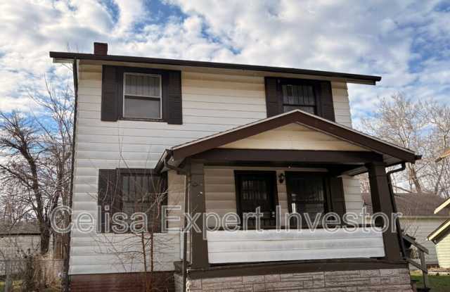 227 West Darrow Avenue