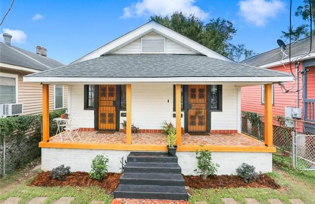 9031 HICKORY Street - 9031 Hickory Street, New Orleans, LA 70118