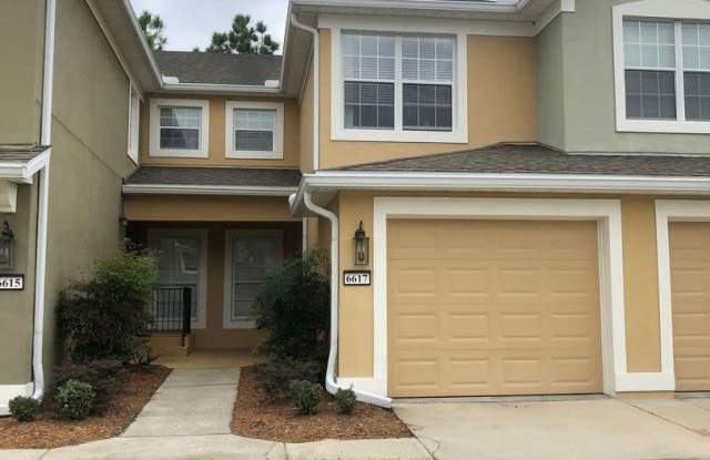 2/2 Available in Twin Leaf! Now offering reduced move in costs! - 6617 White Blossom Court, Jacksonville, FL 32258