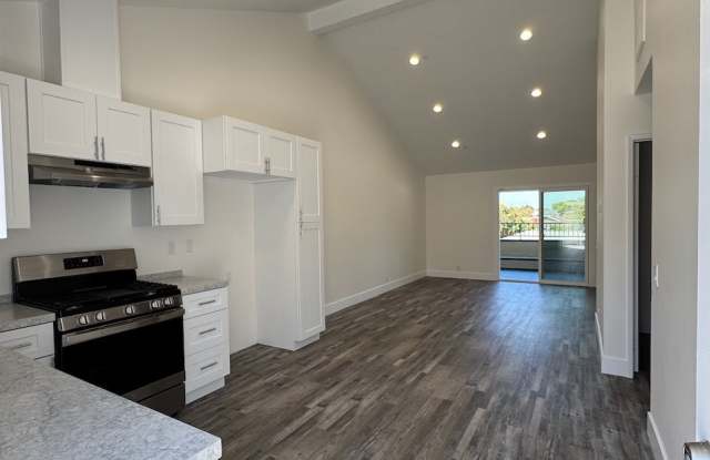 Photo of 4041 Franklin Avenue