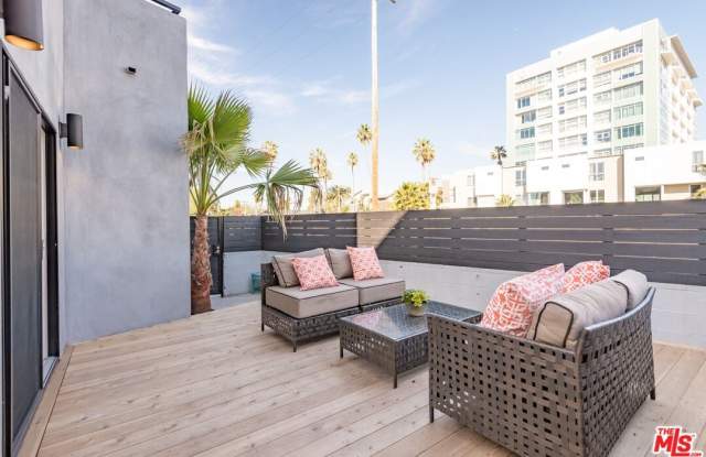 3109 Strongs Dr unit: A