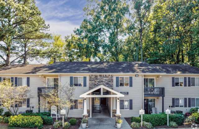 Woodshire Apartments