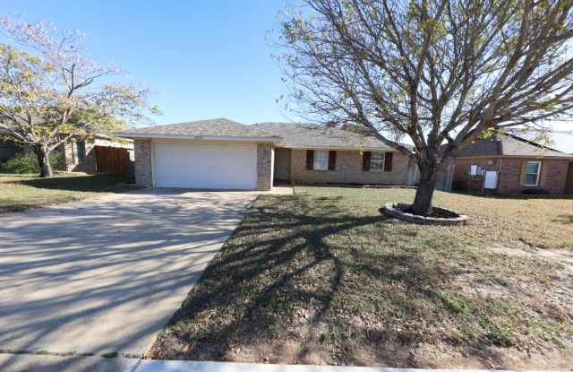 Photo of 3801 Crosscut Loop