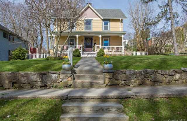 Photo of 112 Charles Colman Boulevard