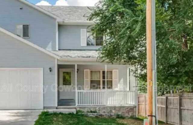 5603 Lawrence Lane