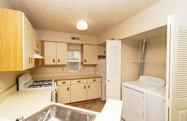 2117 Orchard Lakes Pl Unit A21