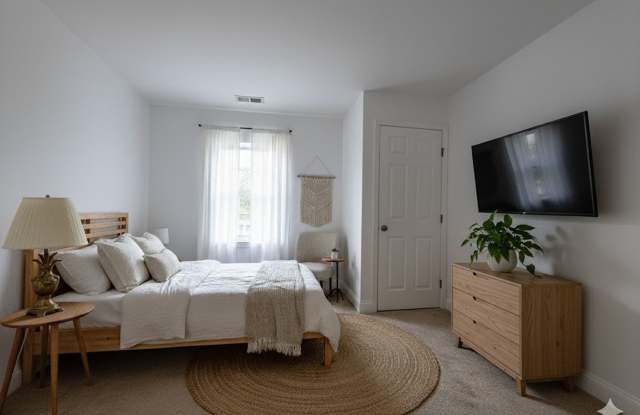 Photo of 25% off 1st month's rent. Completely updated 2 bed condo in desireable Brookside Estates, Andover MA