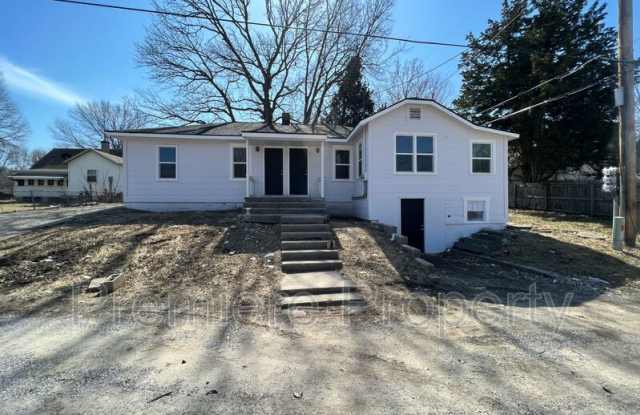 11117 E 15th St S - 11117 E 15th St S 1W
