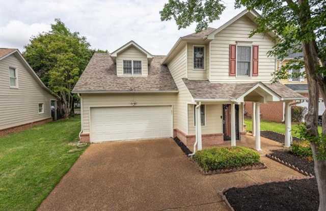 Photo of 1/2 OFF FIRST FULL MONTH'S RENT  AVAILABLE NOW! Fantastic 4 bd 2.5 bath in Gated Community on the Island.